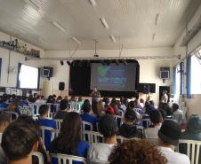 Os alunos participaram do mini curso "Você pode praticar segurança". 