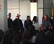 Alunos e professores do Colégio Estadual do Campo Prof. Luiz Andrade - 1º lugar na categoria Ensino Médio