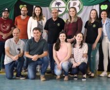 Projeto Social de parceria entre C.E. do Campo da Palmeirinha e Bandeira Batatas e Cereais visa combater a evasão escolar.