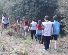 Aula de campo na disciplina de Sociologia: uma visita à ONG Outro Olhar.