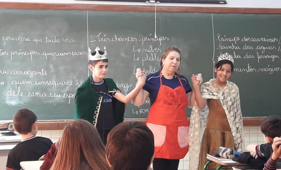 Projeto de leitura "A LEITURA LEVA AO INFINITO E ALÉM mmm.."