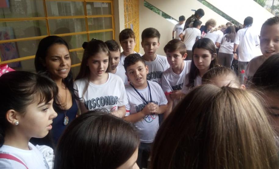 Alunos do Colégio Est. Visconde de Guarapuava na Usinação: “Guarapuava: História-Cultura-Diversidade”