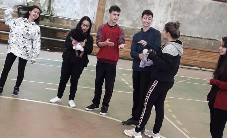 Escola como espaço de garantia de respeito às diferenças