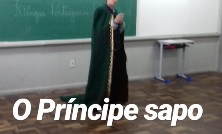 QUEM RECONTA UM CONTO MODIFICA ALGUM PONTO