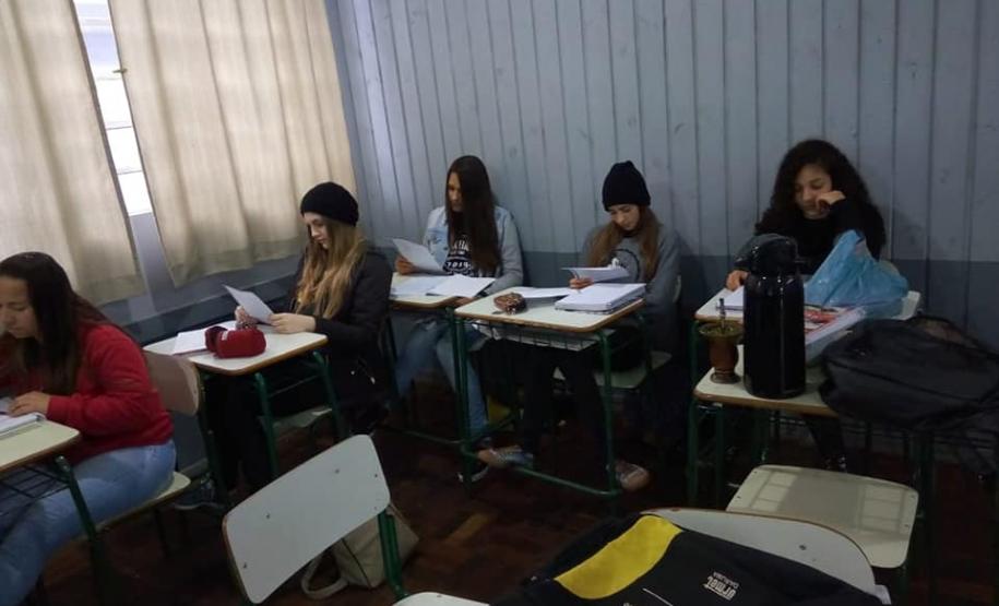 Projeto Leitura Crítica - CE do Campo Profº. Luiz Andrade