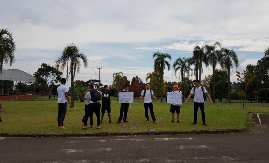 C.E. Eng. Michel Reydams e a Arte Contemporânea