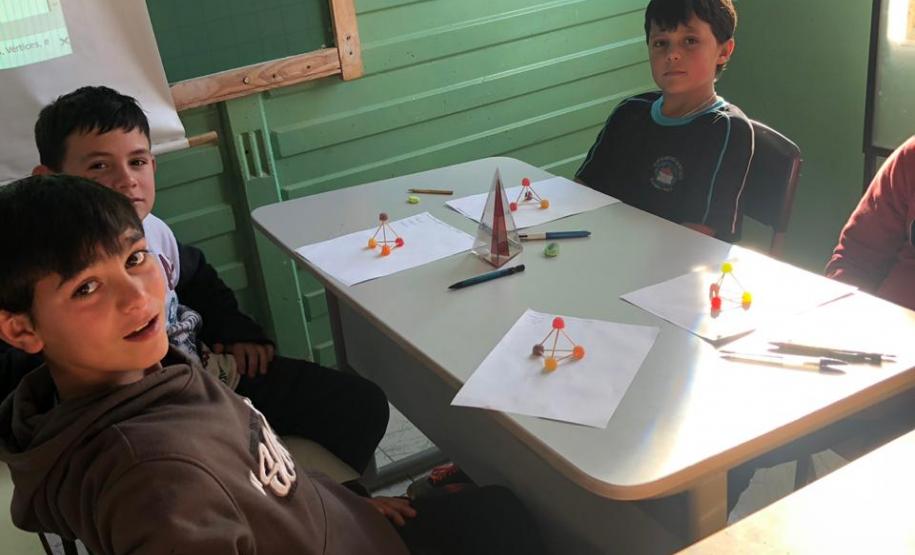 O lúdico nas aulas de matemática: uma prática dos alunos do Colégio Estadual Izaltino R. Bastos