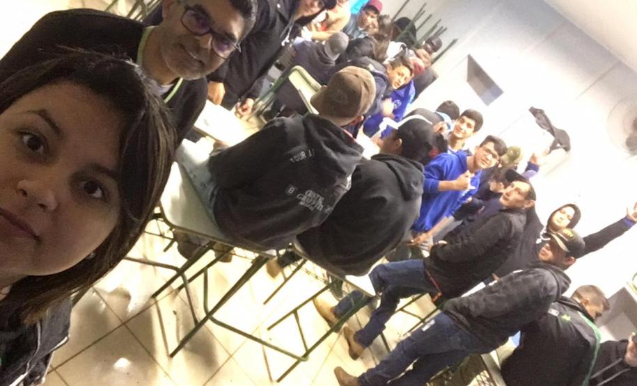 Oficinas de Aprendizagem Criativa no Colégio Estadual do Campo Cornélio Pires Ribeiro.