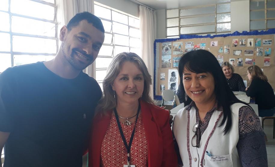 Estudo e Planejamento: Aprendizagem em Foco - Visita da tutora Cleusa ao Colégio Estadual Cesar Stange