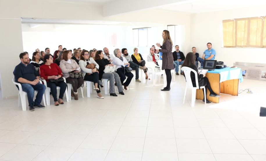 Chefia do NRE Guarapuava realiza reunião técnica com Diretores das Instituições de Ensino Estaduais