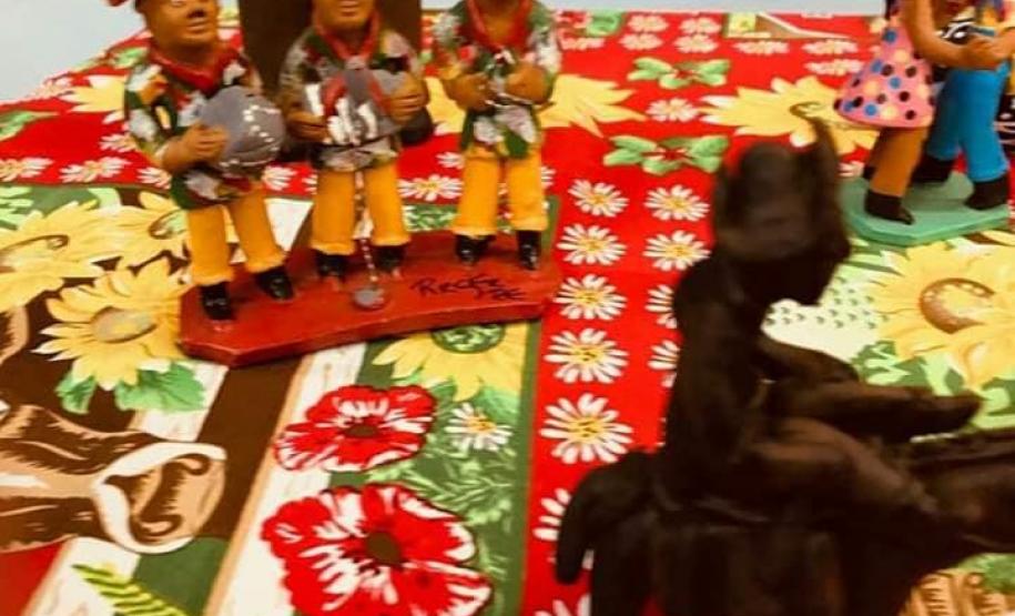 Exposição da Cultura Popular Nordestina: a arte na prática!