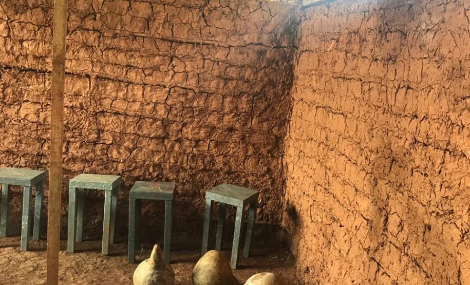 Aula de campo na disciplina de Sociologia: uma visita à ONG Outro Olhar.