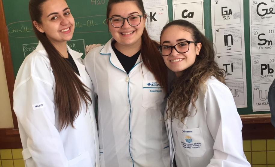 Feira do Conhecimento - C.E. Professores Edvaldo e Maria Janete Carneiro