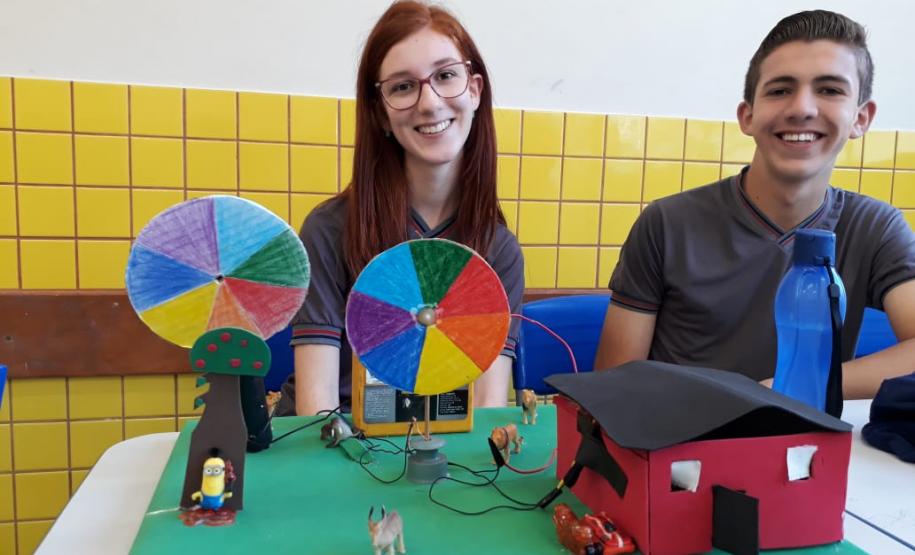 Feira do Conhecimento - C.E. Professores Edvaldo e Maria Janete Carneiro