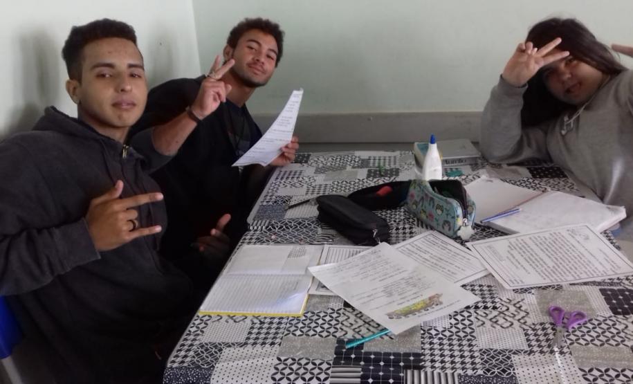 “Restaurante Gramatical”: