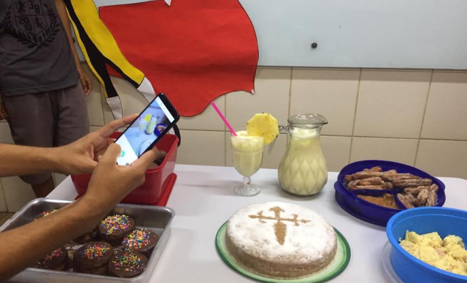 Atividade gastronômica no Colégio Estadual de Segredo