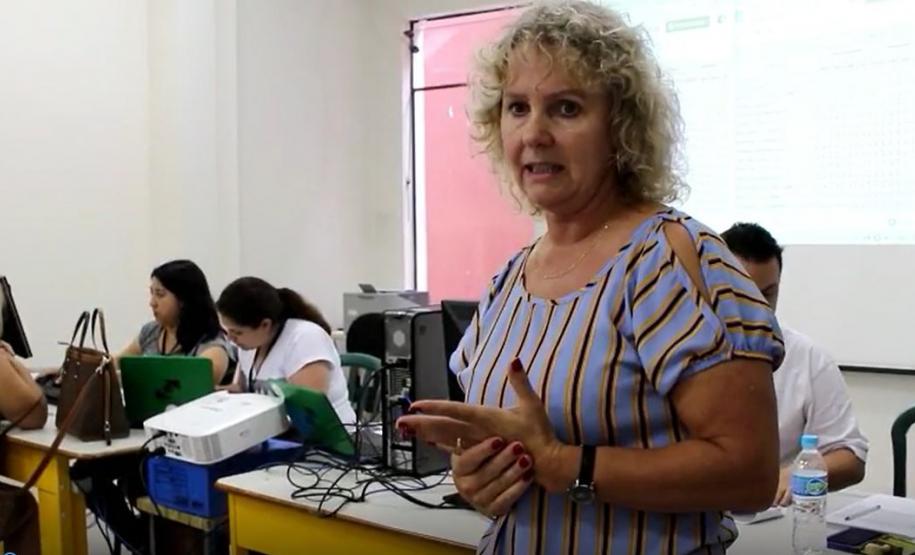 Orientações técnicas sobre o Programa Mais Aprendizagem durante a realização da sessão pública