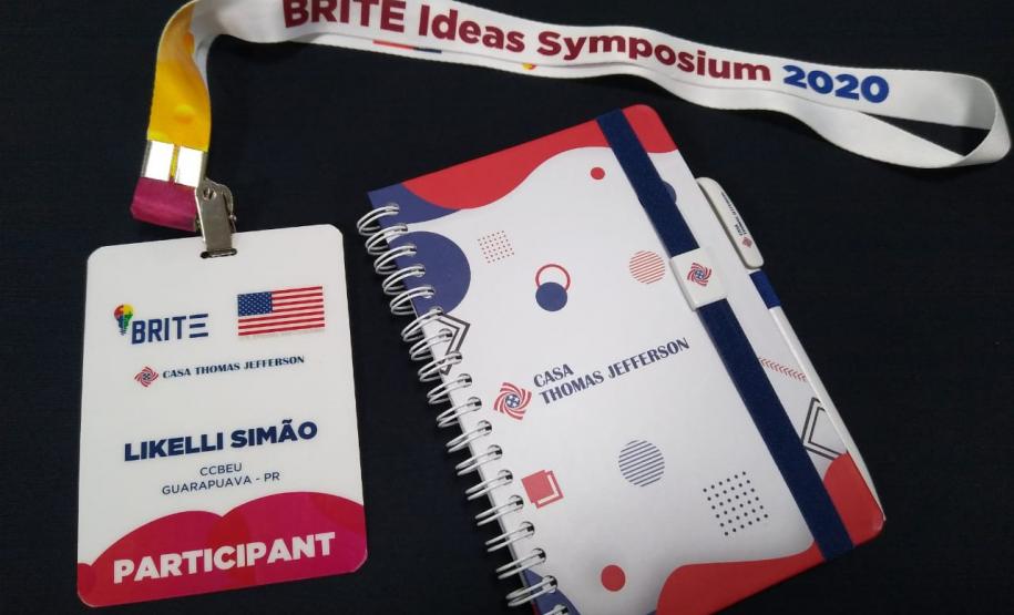 Professora de Língua inglesa, do NRE Guarapuava, Likelli Simão Bender, participa do "1st BRITE Ideas Symposium" em Brasilia.
