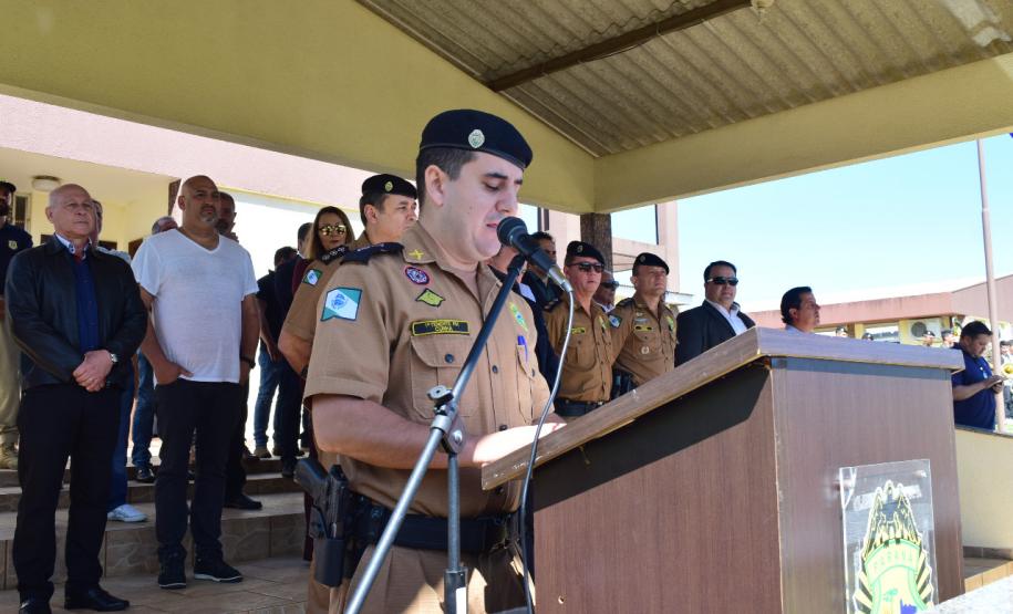 Chefia do NRE Guarapuava participa de solenidade no 16º Batalhão de Policia Militar