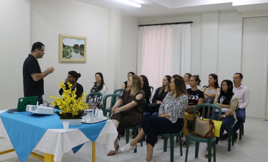 Diretores das Escolas Estaduais de Turvo participam de reunião técnica sobre o projeto piloto “Mais Merenda”