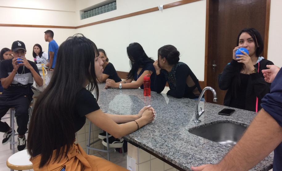 Ferramentas lúdicas e atrativas são usadas para o ensino de Química